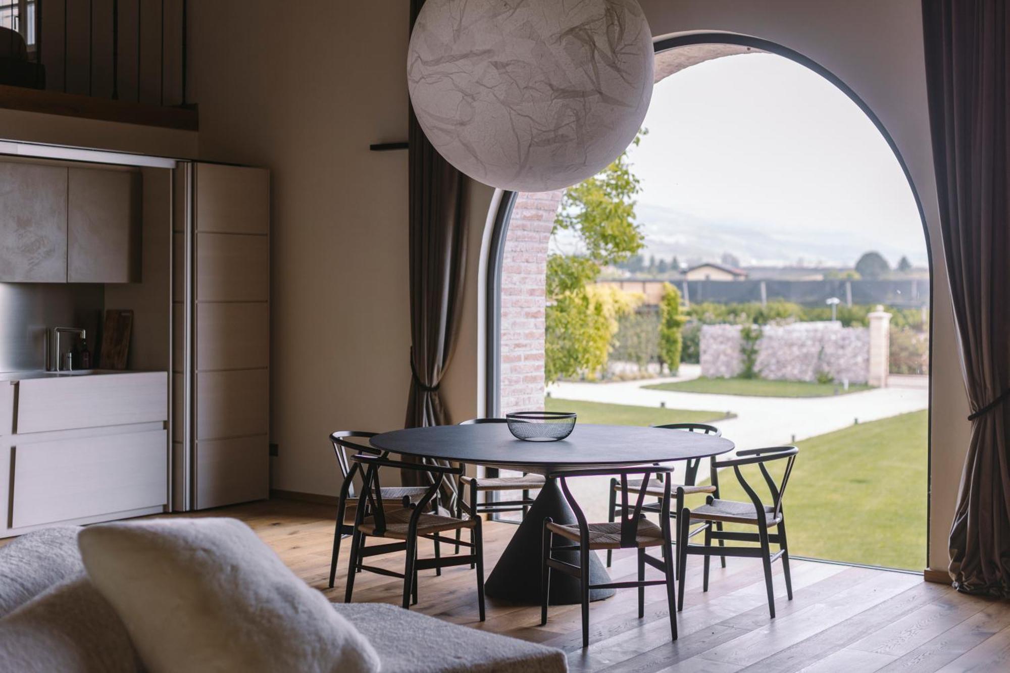 Corte Lanfranconi Relais Пескантина Екстериор снимка